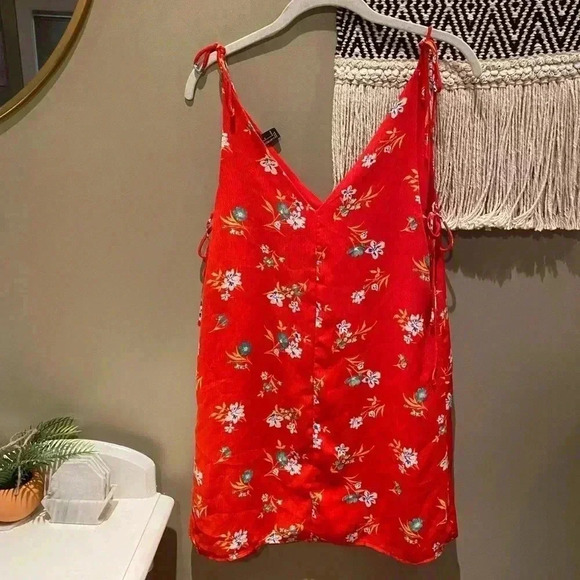 FOREVER 21 RED FLORAL HAWAIIAN TIE DRESS S - Picture 3 of 5